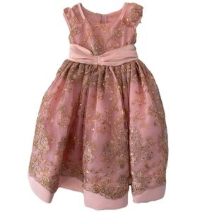 Elegant Princess Floral embroidery Pink/Gold Formal Dress